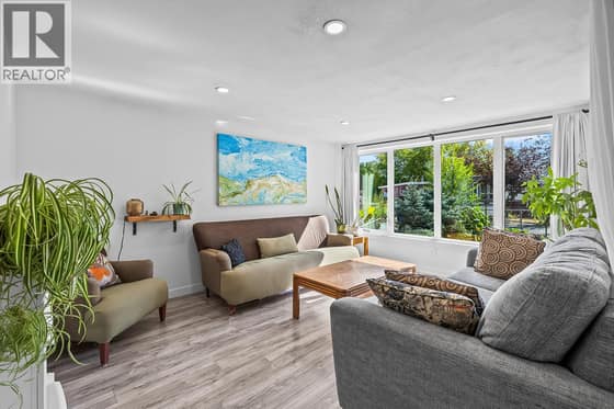 2035 Boucherie Road Unit# 36