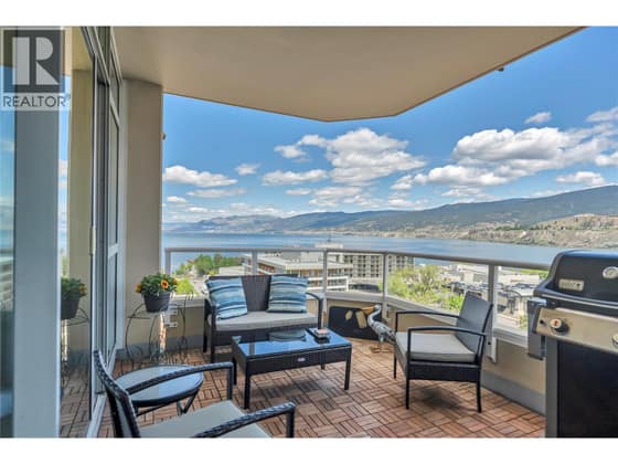 75 Martin Street Unit# 1103