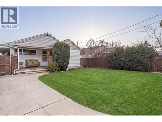 2284 Aberdeen Street