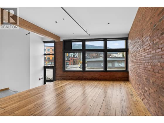 625 Front Street Unit# 106