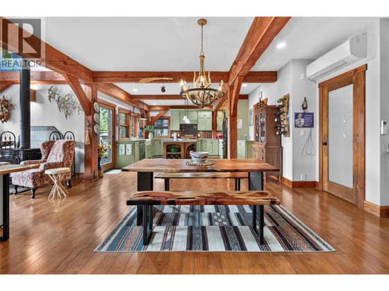 3264 Naramata Road