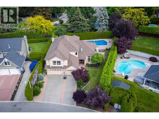 492 Carona Crescent