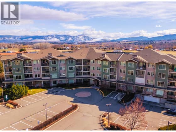 3735 Casorso Road Unit# 302
