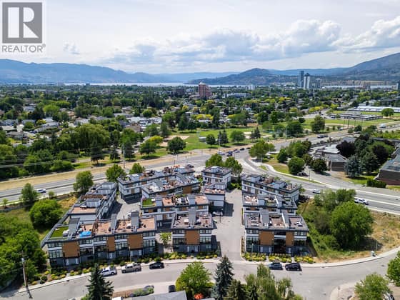 1515 Highland Drive N Unit# 20