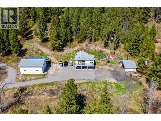 7114 Goshawk Road