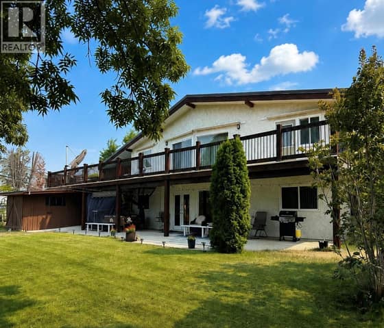 7562 CREST-A-WAY Road