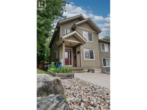 414 Beasley Street W