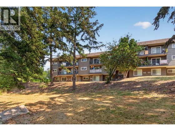 3413 Okanagan Avenue Unit# 36