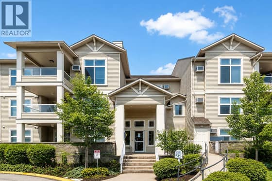 515 Houghton Road Unit# 220