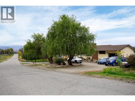 537 Robin Road