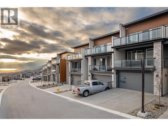 7735 Okanagan Hills Boulevard Unit# 67