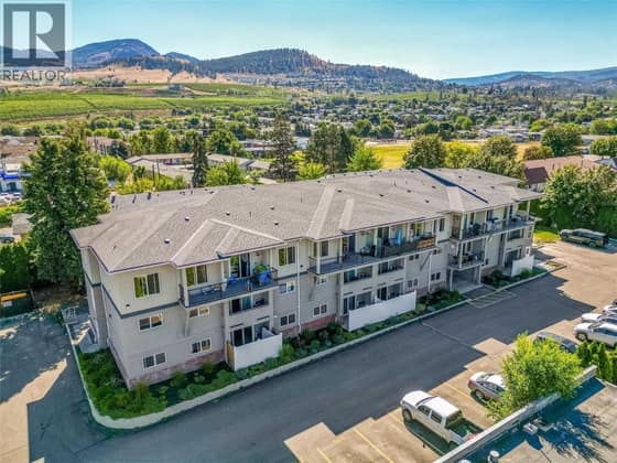 205 Highway 33 E