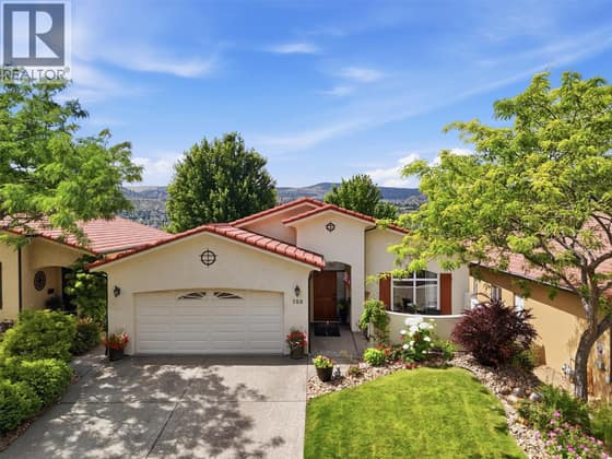 788 Rosewood Crescent