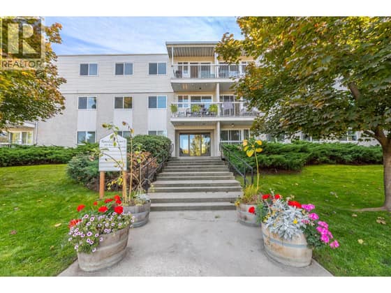 625 Rowcliffe Avenue Unit# 305
