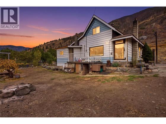 3685-3687-3691 Merritt Spences Bridge Hwy 8 Highway