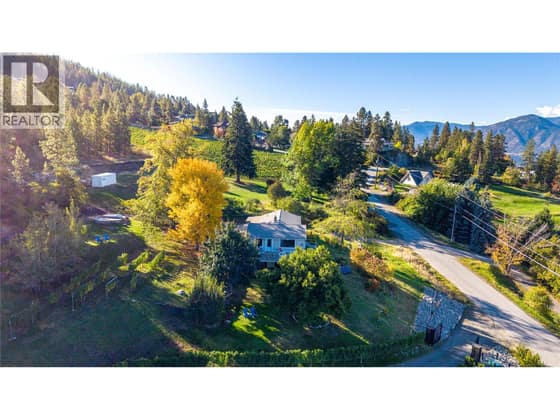 2864 Arawana Road