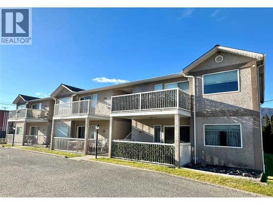 6201 Maple Drive Unit# 206