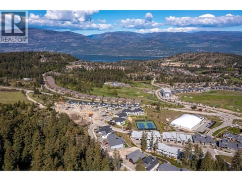 Photo 11 of 117 Diamond Way, Predator Ridge, Vernon