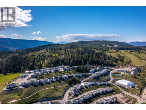 Photo 14 of 117 Diamond Way, Predator Ridge, Vernon