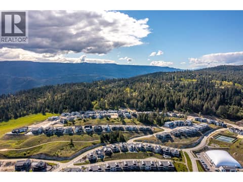 Photo 15 of 117 Diamond Way, Predator Ridge, Vernon