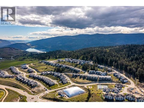 Photo 16 of 117 Diamond Way, Predator Ridge, Vernon