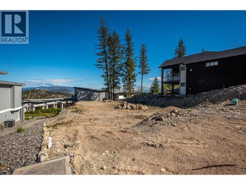 Photo 2 of 117 Diamond Way, Predator Ridge, Vernon