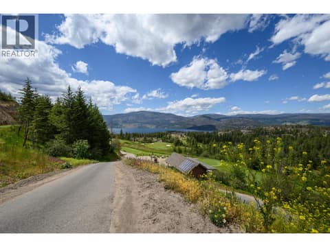 Photo 30 of 117 Diamond Way, Predator Ridge, Vernon