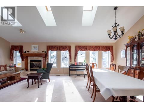 Photo 10 of 9292 Kokanee Road, Okanagan Landing, Vernon