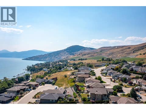 Photo 3 of 7130 Jasper Drive, Bella Vista, Vernon