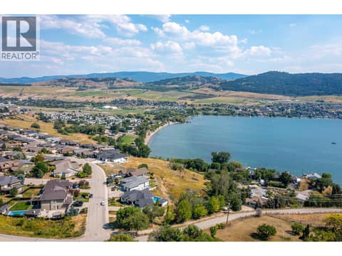 Photo 7 of 7130 Jasper Drive, Bella Vista, Vernon