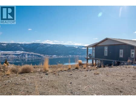 Photo 2 of 8836 Tavistock Road, Adventure Bay, Vernon