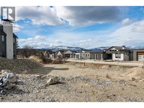 Photo 4 of 201 Diamond Way, Predator Ridge, Vernon