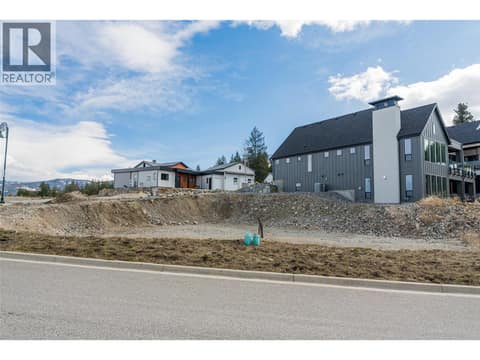 Photo 6 of 201 Diamond Way, Predator Ridge, Vernon
