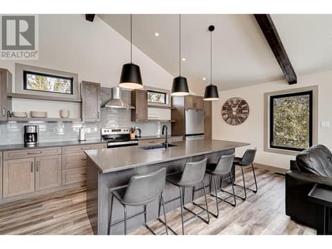 Photo 19 of 5545 Currie Bowl Way, Ski Hill Area, Fernie