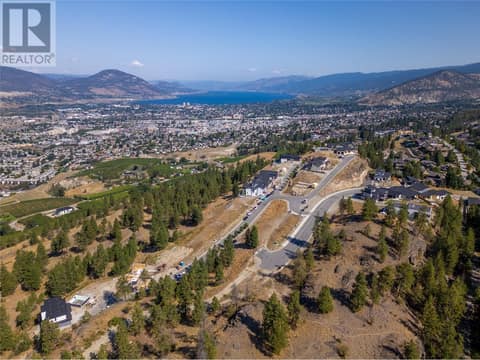 Photo 8 of 3331 Evergreen Drive Unit# 105, Wiltse/Valleyview, Penticton