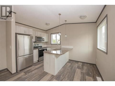 Photo 11 of 15401 Kalamalka Road Unit# 151, Mun of Coldstream, Vernon