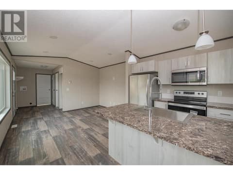 Photo 5 of 15401 Kalamalka Road Unit# 151, Mun of Coldstream, Vernon