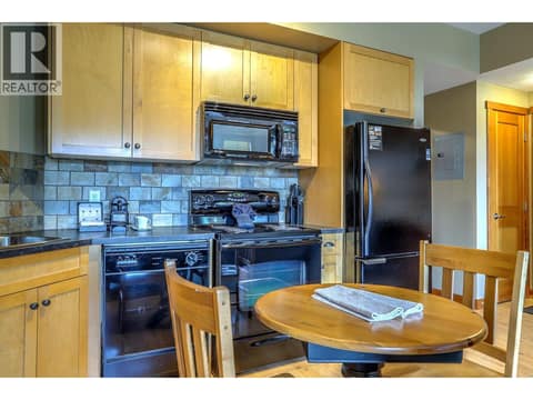 Photo 18 of 107 Village Centre Court Unit# 116, Predator Ridge, Vernon