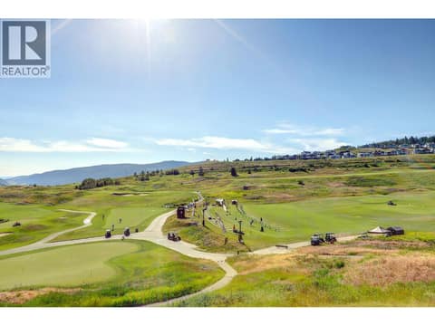 Photo 8 of 107 Village Centre Court Unit# 116, Predator Ridge, Vernon