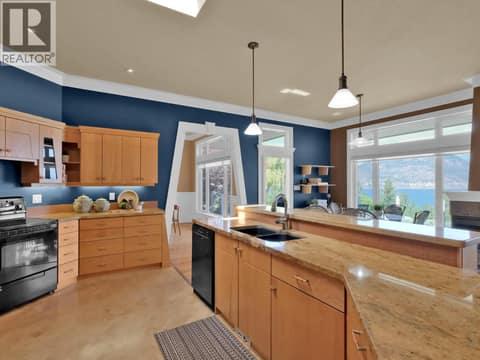 Photo 14 of 156 VANCOUVER Place, Uplands/Redlands, Penticton
