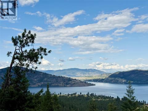 Photo 4 of 90 Crown Crescent, Okanagan North, Vernon