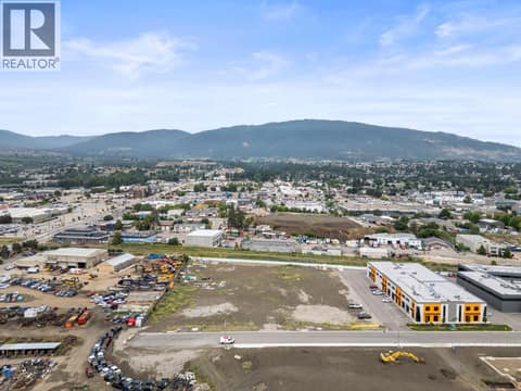 Photo 8 of 4651 Anderson Way, City of Vernon