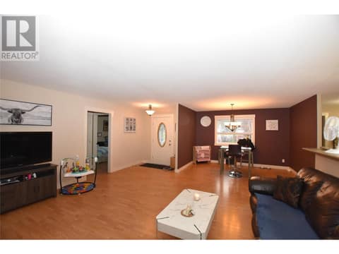 Photo 13 of 458 Ibis Avenue, Okanagan North, Vernon