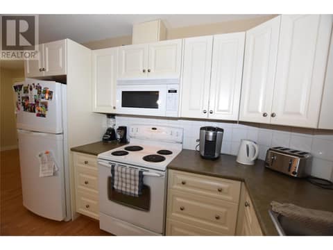 Photo 16 of 458 Ibis Avenue, Okanagan North, Vernon