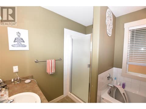 Photo 35 of 458 Ibis Avenue, Okanagan North, Vernon