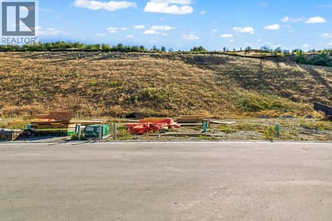 Photo 13 of 410 Arrowleaf Rise, Middleton Mountain Coldstream