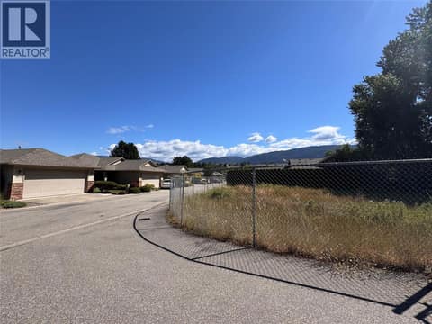 Photo 5 of 2200 53 Avenue Unit# 108, Harwood, Vernon