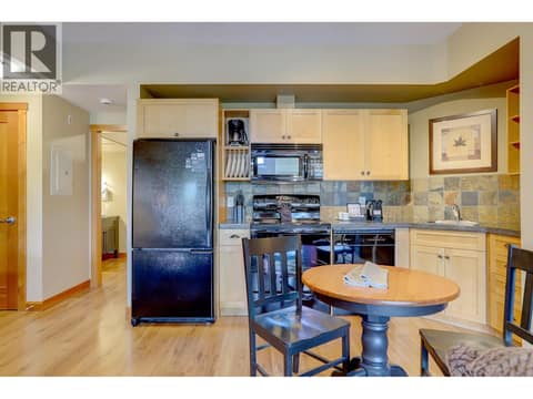 Photo 10 of 101 Village Centre Court Unit# 231, Predator Ridge, Vernon
