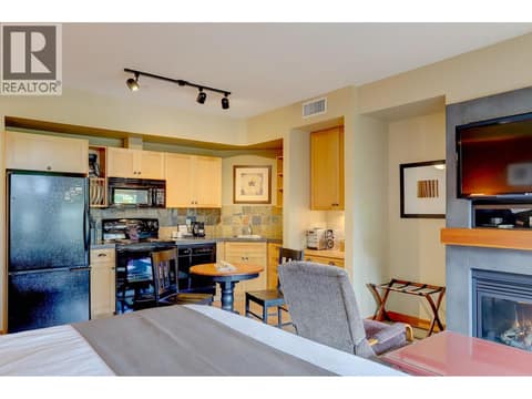 Photo 20 of 101 Village Centre Court Unit# 231, Predator Ridge, Vernon
