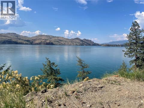 Photo 3 of 5649 Cosens Bay Road Unit# 13, Mun of Coldstream, Vernon